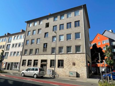 MITTE | geräumige 3-Zi.-Erdgeschosswohnung in bester Lage mit einfacher Ausstattung | EBK vorhanden