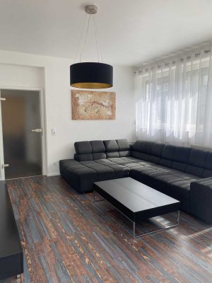 Schöne 3-Zimmer-EG-Wohnung mit Terrasse und Einbauküche in Pfedelbach