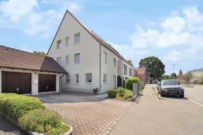 Kauf unter Bodenwert / DHH mit pot. Einliegerwohnung im DG / Erwerb mit unbefristetem  Nießbrauch