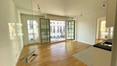Lichtdurchflutete 2 Zimmerwohnung mit Einbauküche