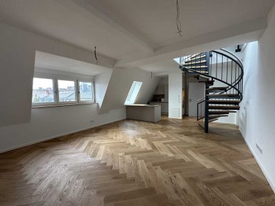 Exklusives Penthouse mit Panorama-Dachterrasse – Erstbezug mit Blick über München