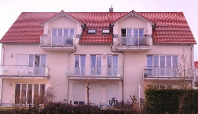 Geschmackvolle 3-Zimmer-DG-Wohnung mit gehobener Innenausstattung mit Balkon und EBK in Ingolstadt
