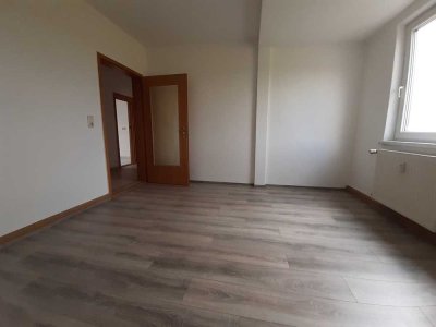Wohnung zu vermieten – Gemütliches 2,5-Zimmer-Apartment in gepflegtem Mehrfamilienhaus in Elsteraue!