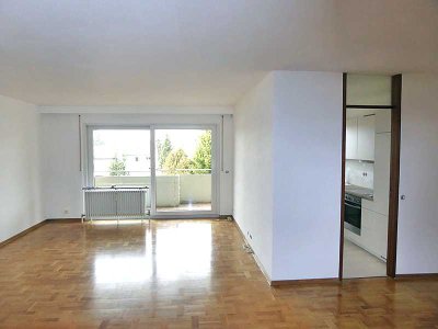 Helle 3,5-Zimmer-Wohnung mit Balkon in Leinfelden-Echterdingen