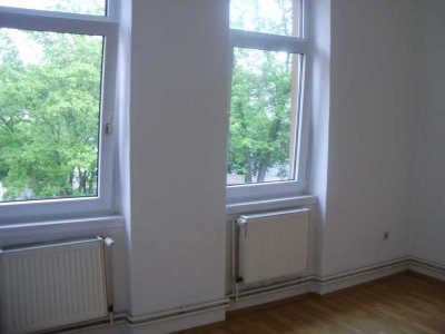 1-Zimmer Wohnung, 1. OG, Stadtmitte Offenbach, frisch saniert
