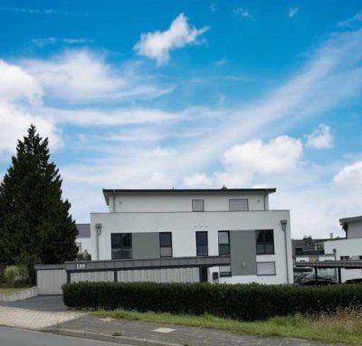 Helle, neuwertige 3-Zimmer-Wohnung mit Balkon im 1. OG in Bad Oeyn.-Lohe. Aktuell vermietet.