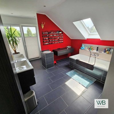 Familientraum! Freistehendes Einfamilienhaus mit unverbautem Blick in die Feldmark