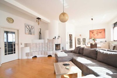 Platz für Generationen – Zweifamilienhaus mit Gartenparadies und Nebengebäude