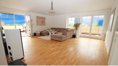 Exklusives (unmöbliertes) Penthouse mit Balkon in Berlin-Biesdorf (Marzahn)