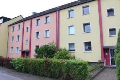 2 Wohnungen in einem Haus,  3-Räume  mit Loggia in MH-Dümpten/Grenze Oberhausen