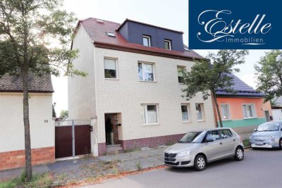 Zweifamilienhaus mit 2 getrennten Wohneinheiten - Garten - Nebengelass