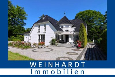 Exklusive Villa mit großem Garten in Hamburg-Poppenbüttel