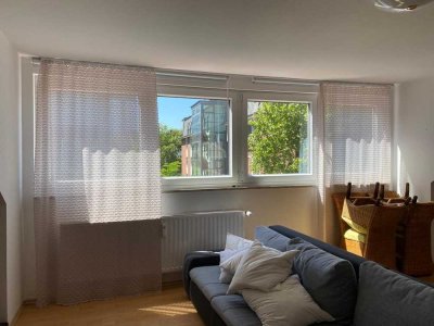 Citylage: 87 qm DG-Whg mit Loggia, 3 Zi, Küche, Diele + 2 vollständige Bäder