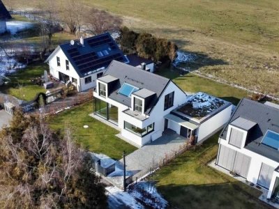 Luxuriöses Einfamilienhaus mit beeindruckender Architektur und modernster Technik