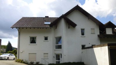 2-Zimmer-Wohnung mit Terrasse in ruhiger Waldrandlage