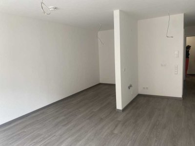 Erstbezug mit Balkon: Exklusive 1,5-Raum-Wohnung in Bisingen
