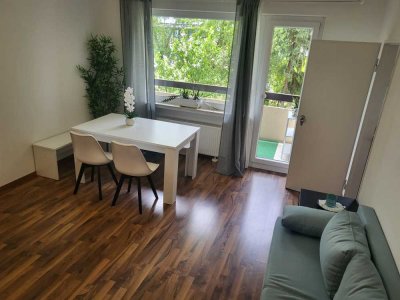 Vollständig renoviert und möblierte 1-Zimmerwohnung Düsseldorf-Wersten