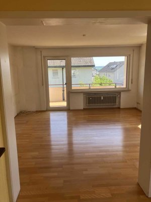 Ansprechende 3-Zimmer-EG-Wohnung mit EBK in Schönaich