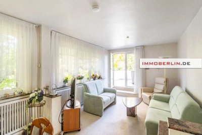 IMMOBERLIN.DE - Herrliche Dachgeschosswohnung mit privater Sonnenterrasse & Pkw-Stellplatz