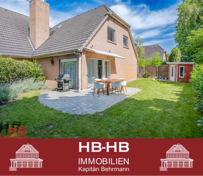 Hochwertige Doppelhaushälfte in ruhiger Anwohnerstraße mit Garage und PKW-Stellplatz