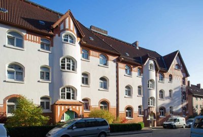 Gemütliche 2,5-Zimmer-Etagenwohnung mit Dielenboden in Kiel zu vermieten