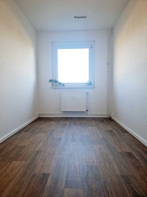 Schicke renovierte 3 - Raumwohnung mit Balkon ab November 2025 zu vermieten,  Am Sportpark 22!