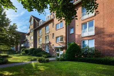 Modernisierte 2,5-Zimmer-Wohnung mit Südbalkon und Blick ins Grüne – durchdachte Ausstattung in