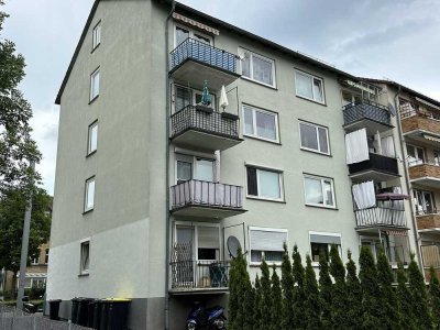 Kassel - Wehlheiden/Mitte: Tolle 3-ZKB-Wohnung mit Süd-Balkon!