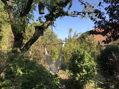 Wunderschöne möblierte Wohnung mit Balkon & Garten ideal für eine Familie oder WG