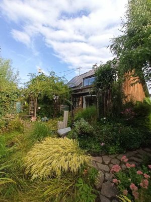 Gepflegtes Einfamilienhaus für Gartenliebhaber in Ummendorf