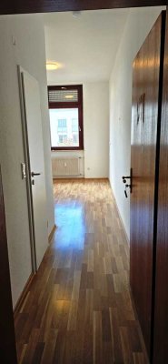 Kleines frisch saniertes Appartement, ideal auch temporär für Handwerksbetriebe