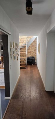 3 Zimmer Maisonette-Wohnung mit Balkon in Edingen-Neckarhausen