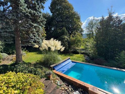 Charmantes Einfamilienhaus mit Weitblick in Heidelberg-Ziegelhausen