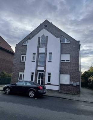 Mehrfamilienhaus und dahinter gelegenes Bungalow in mitten von Münster-Hiltrup