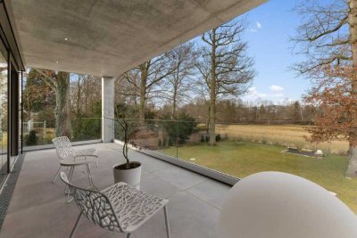 Exklusive Neubauwohnung in Villenartigem 2 Familienhaus