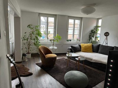 ZENTRAL & PROVISIONSFREI! Renovierte, helle 3-Zimmer Wohnung mitten in der Altstadt von Celle