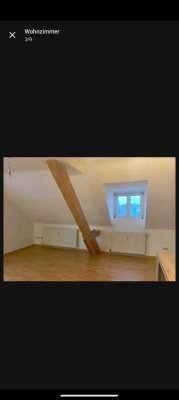 Nachmieter gesucht ab 01.122025 2-Zi-DG Wohnung