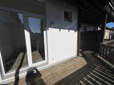 ++ GEMÜTLICHE MAISONETTEWOHNUNG MIT BALKON - EINBAUKÜCHE INKL.  ++