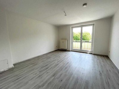 Erstbezug nach Sanierung! 3 Zimmer Wohnung mit Dusche und Balkon!