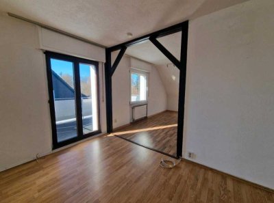 Helle 2-Zimmer Dachgeschosswohnung in Nümbrecht mit Balkon