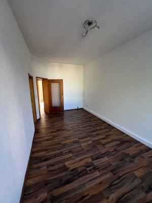 Frisch renovierte 3-Zimmer-Wohnung im 1. OG mit Balkon und Tageslichtbad in Hagen