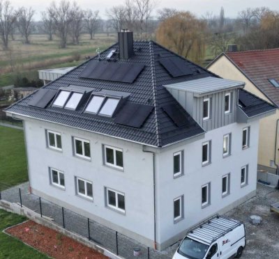 4 Raum Wohnung, 99610 Sömmerda, klimatisiert und PV Anlage