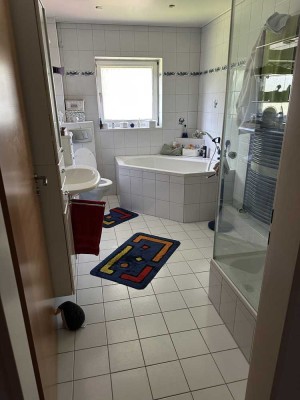 Helle 4-Zimmer Wohnung mit Balkon im 2. OG in Berglingen