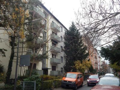 Perfekt geschnittene, 2017 kernsanierte 2-Zimmer-Wohnung, sehr guter Zustand, FfM, Westend-Süd