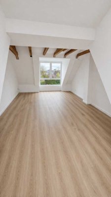 Erstbezug nach Dachausbau - moderne 2-Zimmer-Wohnung mit Effizienzklasse A
