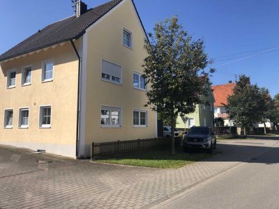 Attraktives und gepflegtes 3-Zimmer-Einfamilienhaus mit EBK in Waldstetten