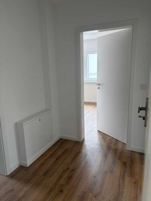 Charmante 1,5-Zimmer Wohnung im 1. OG in Wiesbaden-Schierstein