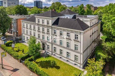 Eine Wohnung, viele Möglichkeiten - stilvoll sanierte Altbauwohnung
