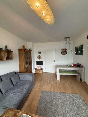 Leipzig Stötteritz: Helle 2-Zi-Wohnung mit Balkon | 54,56 m² | leerstehend