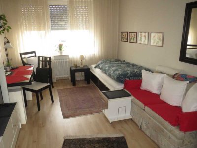 Möbliertes 1 Zimmer Apartment, TV, WLAN, Strom inkl., in Dreieich-Sprendlingen